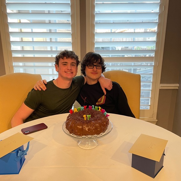 Meet your Posher, Amy - Picture 8 of 16